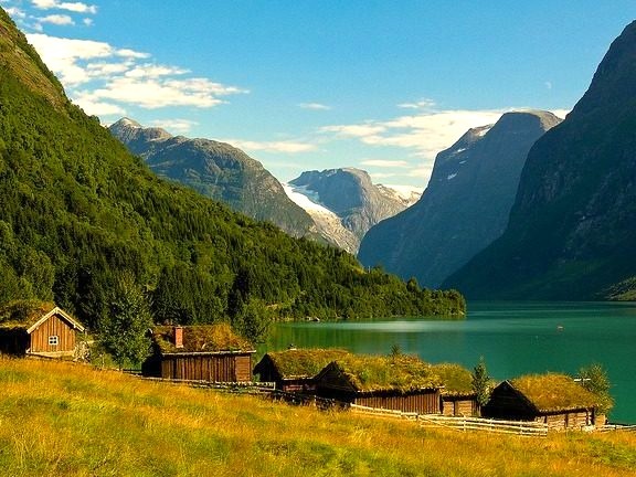 by M Molde on Flickr.Lake Lovatnet in Loen - Sogn og Fjordane county, Norway.
