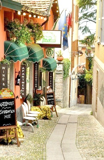 Side street in Bellagio, Lago Como, Italy
