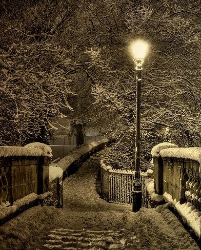 Snowy Night, Chester, England