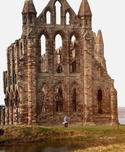Ruins of Whitby Abbey in Yorkshire, inspiration for Bram Stoker when he wrote Dracula, England